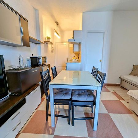 Apartamento Studio Playa Paraiso Tenerife - Ocean View And Internet Wifi Optical Fiber - For Rent Exterior foto