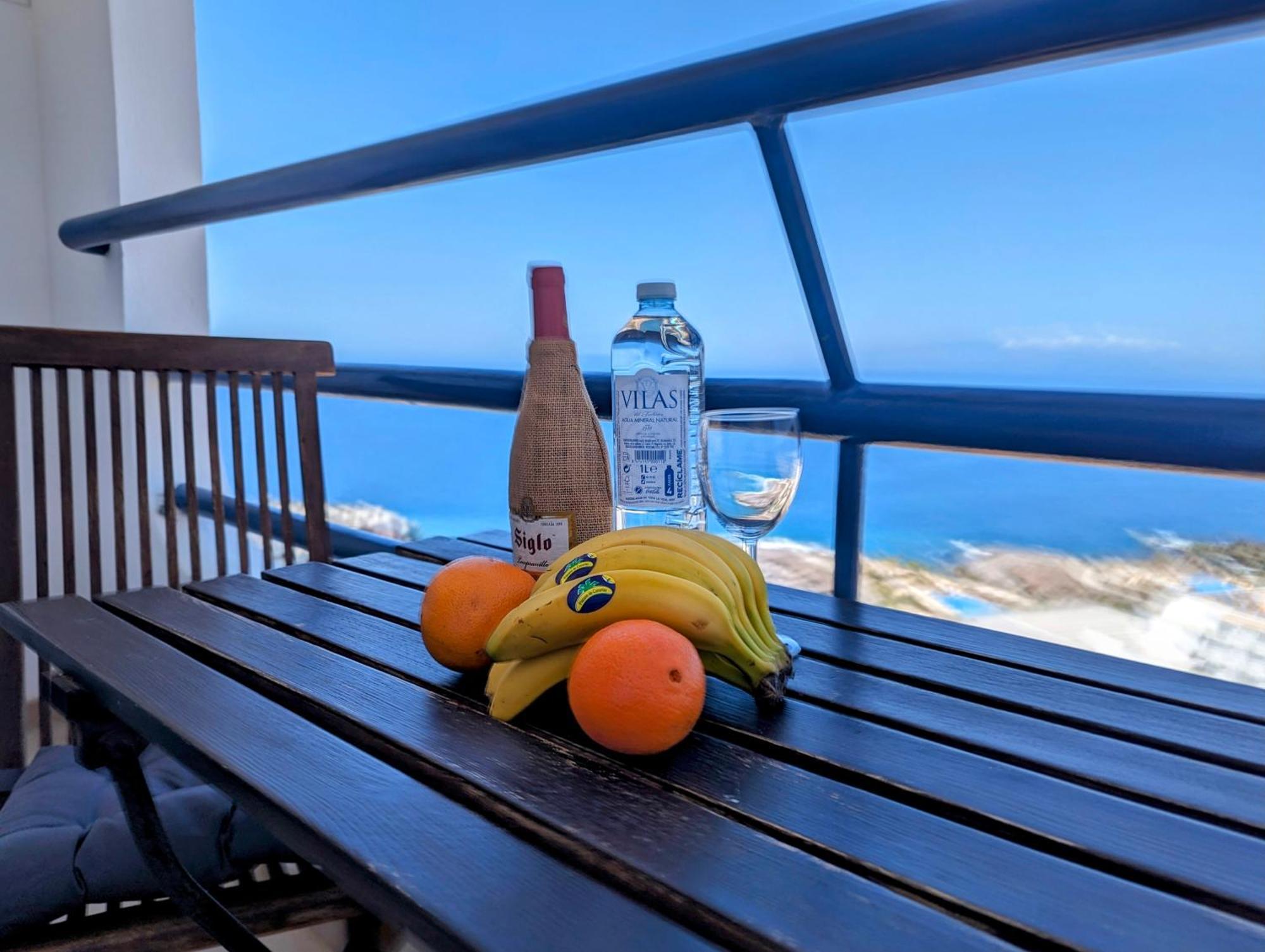 Apartamento Studio Playa Paraiso Tenerife - Ocean View And Internet Wifi Optical Fiber - For Rent Exterior foto