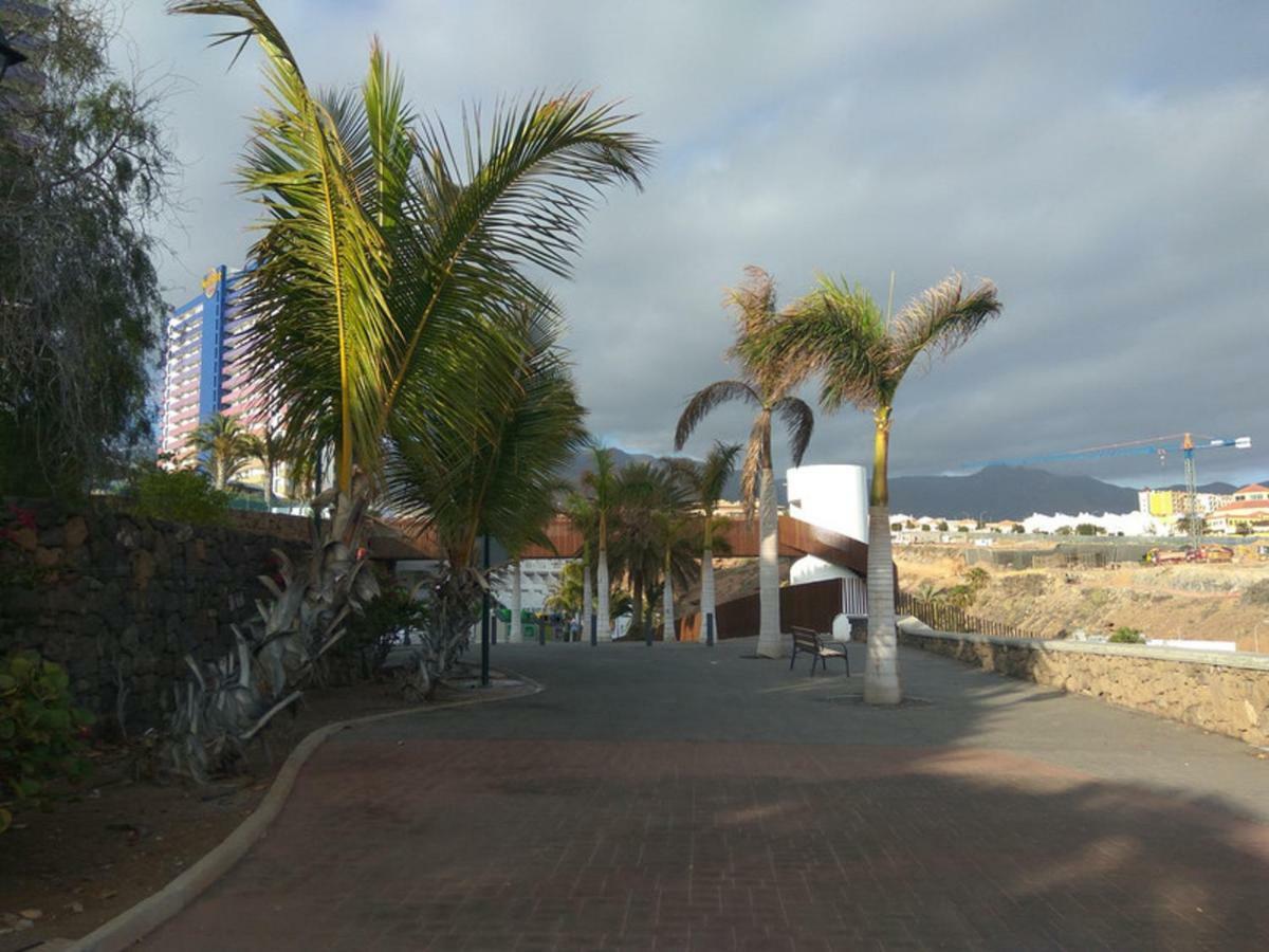 Apartamento Studio Playa Paraiso Tenerife - Ocean View And Internet Wifi Optical Fiber - For Rent Exterior foto